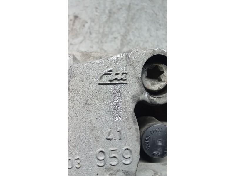 Recambio de pinza freno delantera izquierda para volvo xc90 i (275) d5 awd referencia OEM IAM 30657303 ATE 06