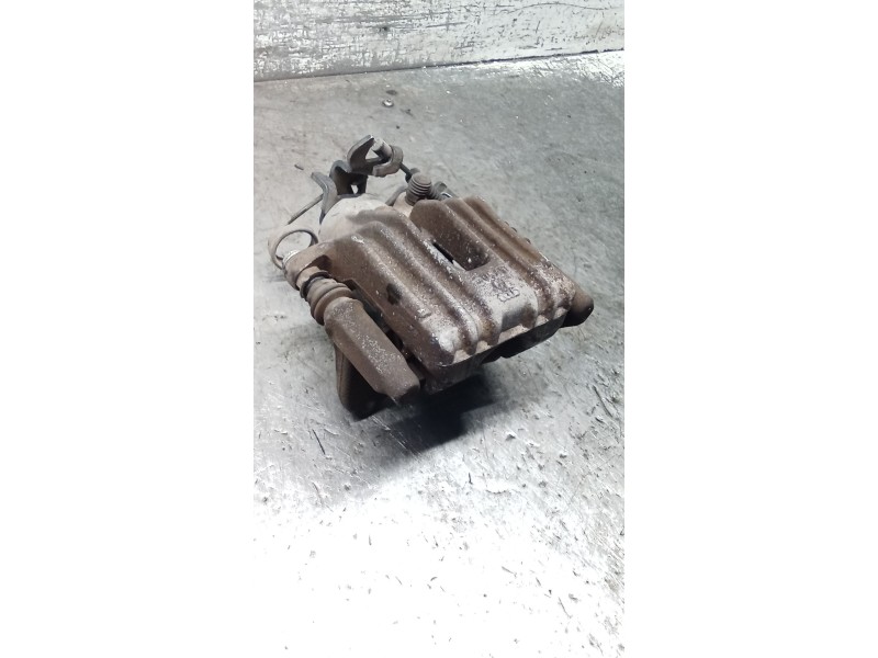 Recambio de pinza freno trasera derecha para volkswagen passat b5.5 (3b3) 1.9 tdi referencia OEM IAM  LUCAS 01