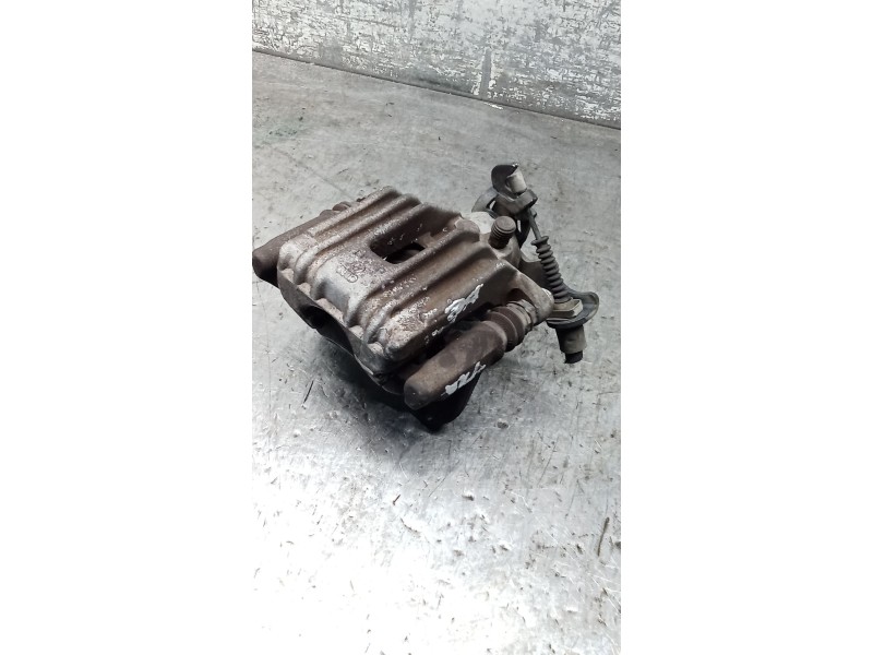 Recambio de pinza freno trasera derecha para volkswagen passat b5.5 (3b3) 1.9 tdi referencia OEM IAM  LUCAS 01