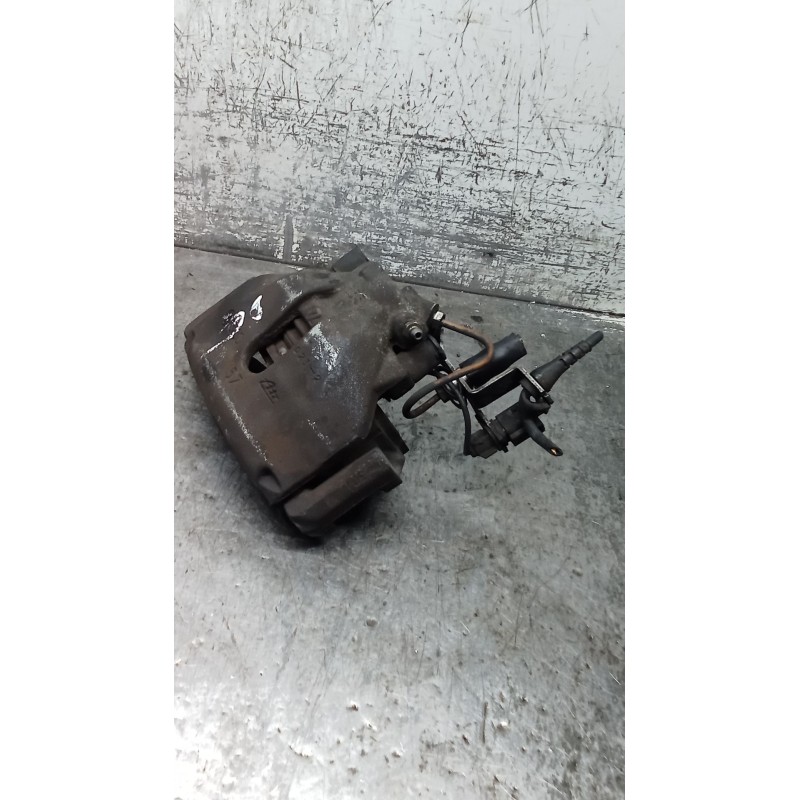 Recambio de pinza freno delantera derecha para volkswagen passat b5.5 (3b3) 1.9 tdi referencia OEM IAM  ATE 01