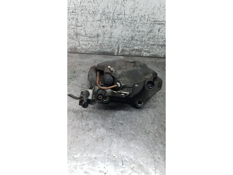 Recambio de pinza freno delantera derecha para volkswagen passat b5.5 (3b3) 1.9 tdi referencia OEM IAM  ATE 01