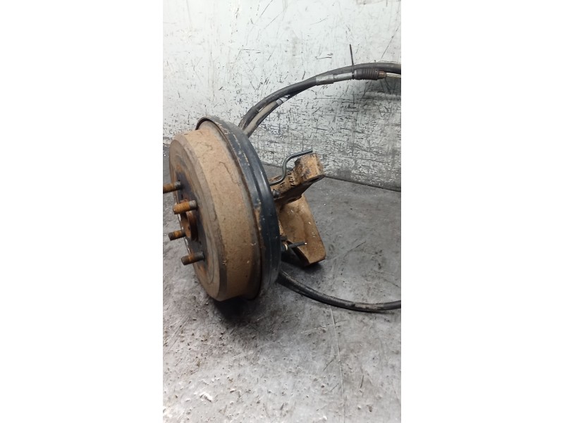 Recambio de mangueta trasera izquierda para toyota corolla (_e11_) 1.4 16v (zze111_) referencia OEM IAM   00