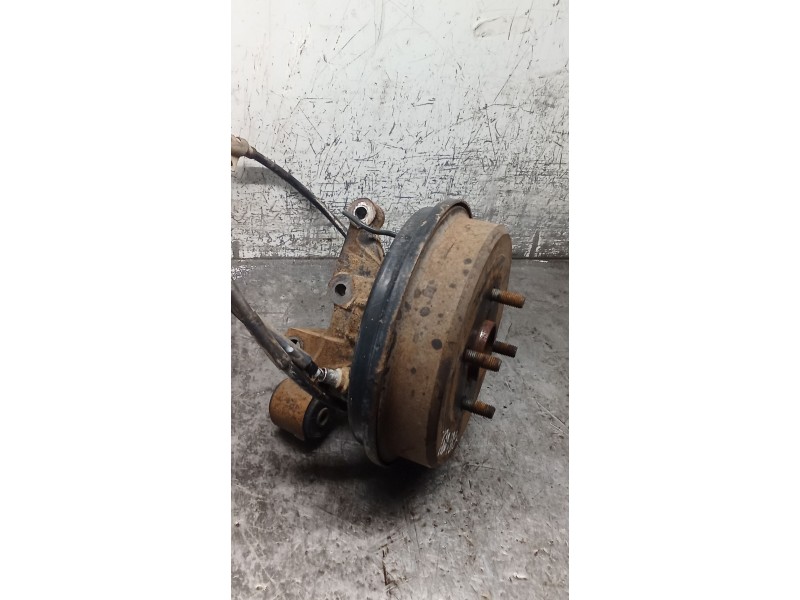 Recambio de mangueta trasera izquierda para toyota corolla (_e11_) 1.4 16v (zze111_) referencia OEM IAM   00