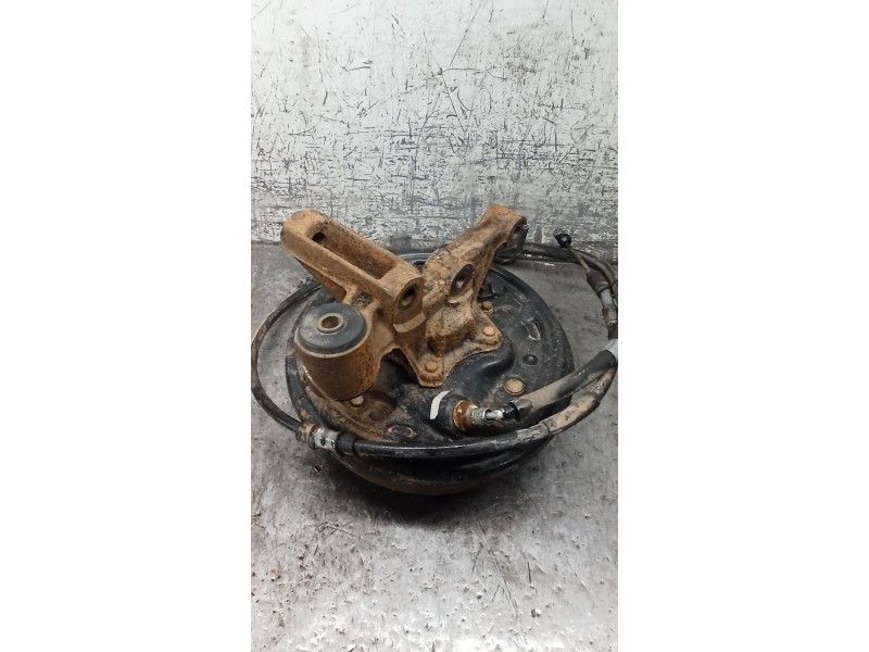 Recambio de mangueta trasera izquierda para toyota corolla (_e11_) 1.4 16v (zze111_) referencia OEM IAM   00