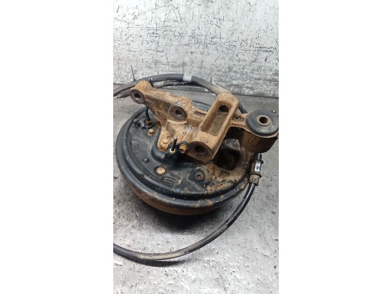 Recambio de mangueta trasera izquierda para toyota corolla (_e11_) 1.4 16v (zze111_) referencia OEM IAM   00