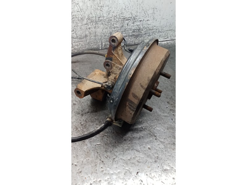 Recambio de mangueta trasera derecha para toyota corolla (_e11_) 1.4 16v (zze111_) referencia OEM IAM   00