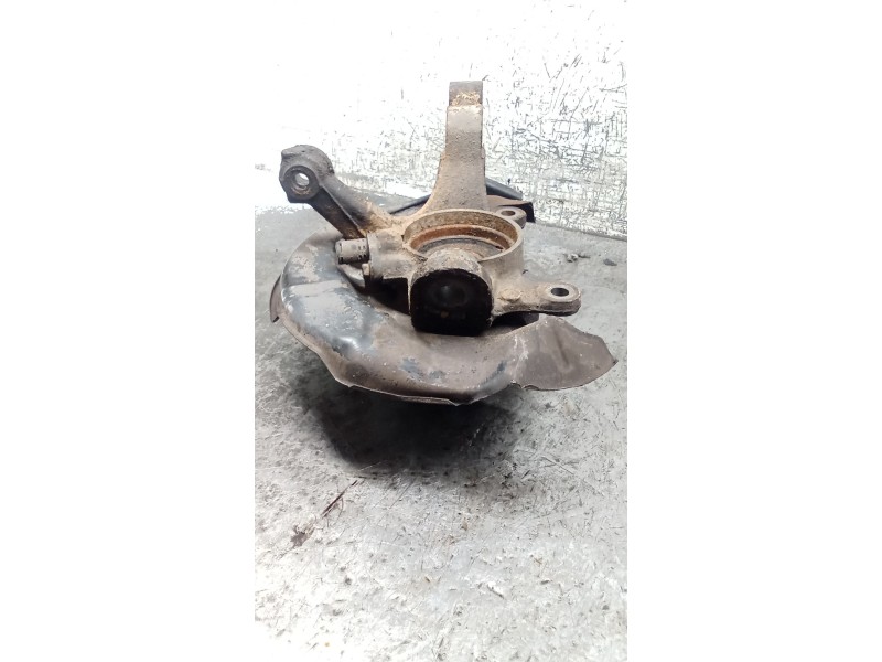 Recambio de mangueta delantera izquierda para toyota corolla (_e11_) 1.4 16v (zze111_) referencia OEM IAM   00