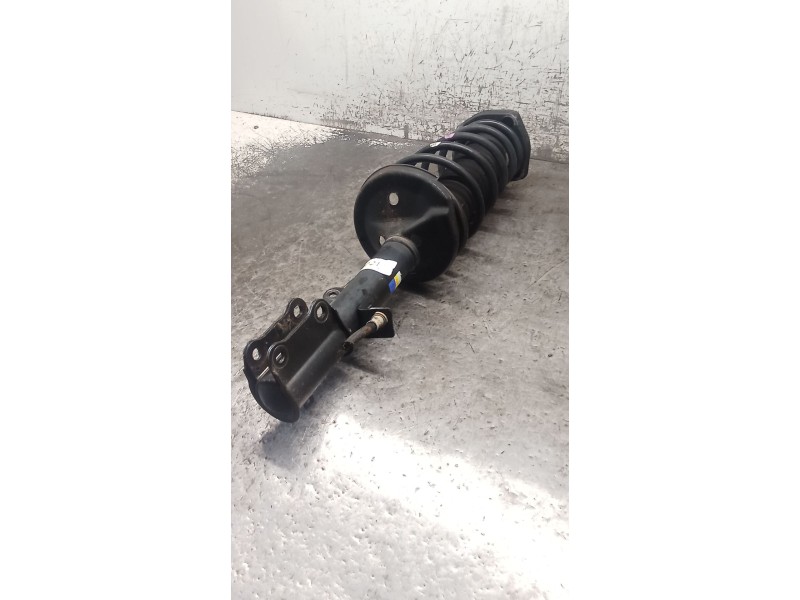 Recambio de amortiguador trasero derecho para toyota corolla (_e11_) 1.4 16v (zze111_) referencia OEM IAM   00