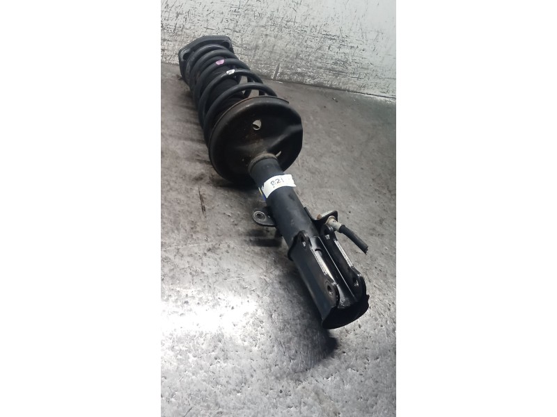 Recambio de amortiguador trasero derecho para toyota corolla (_e11_) 1.4 16v (zze111_) referencia OEM IAM   00