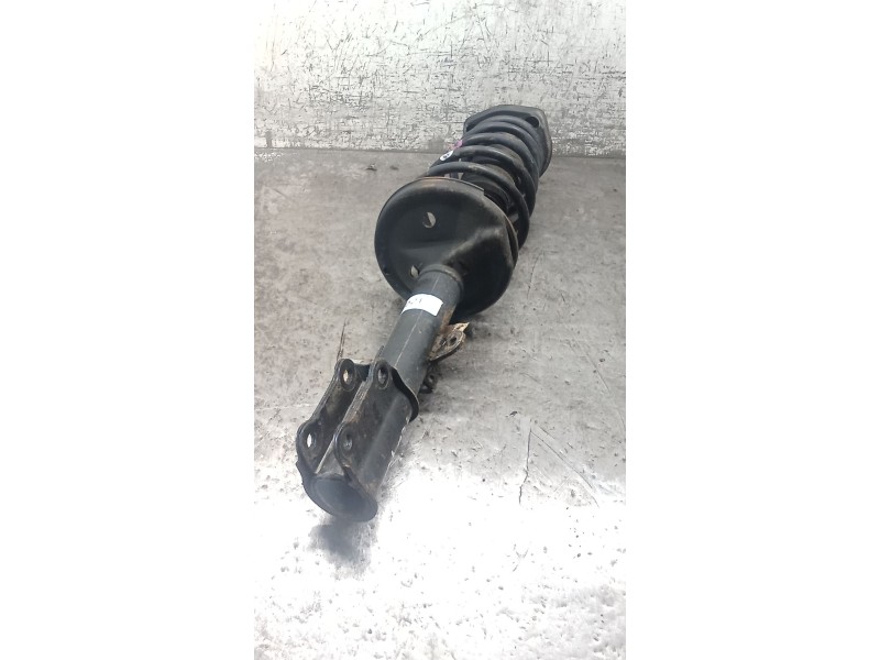 Recambio de amortiguador trasero izquierdo para toyota corolla (_e11_) 1.4 16v (zze111_) referencia OEM IAM   00