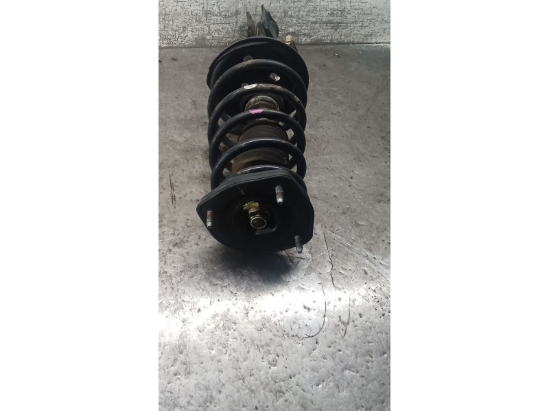 Recambio de amortiguador trasero izquierdo para toyota corolla (_e11_) 1.4 16v (zze111_) referencia OEM IAM   00