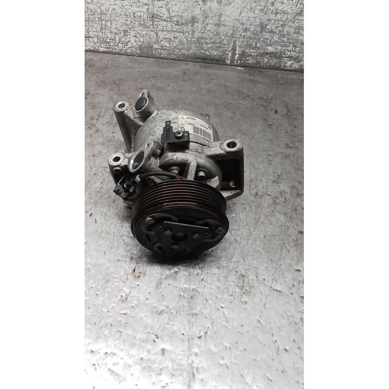 Recambio de compresor aire acondicionado para dacia sandero ii (b8_) 1.5 dci referencia OEM IAM 926005154R T99006AA 12