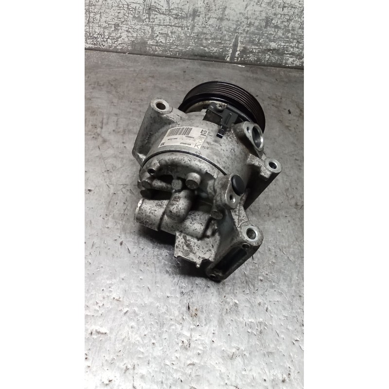Recambio de compresor aire acondicionado para dacia sandero ii (b8_) 1.5 dci referencia OEM IAM 926005154R T99006AA 12