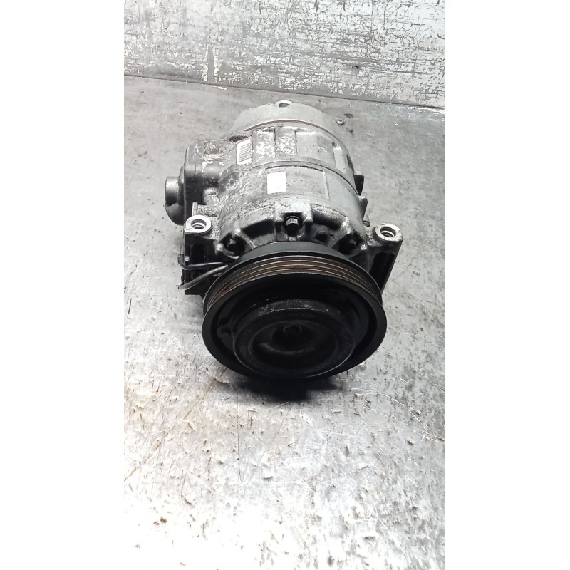 Recambio de compresor aire acondicionado para volkswagen passat b5.5 (3b3) 1.9 tdi referencia OEM IAM 8D0260808 HFC134A 01