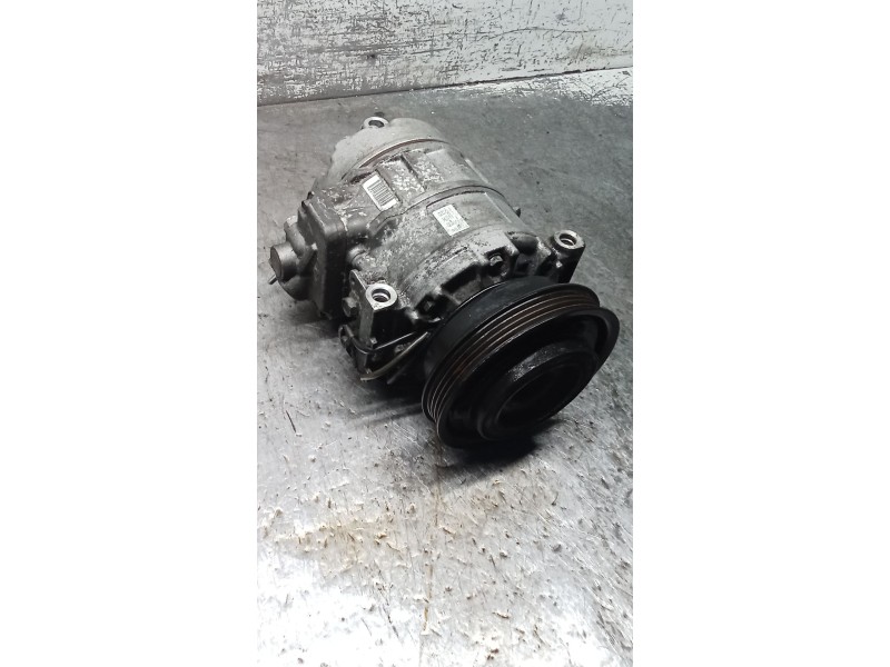 Recambio de compresor aire acondicionado para volkswagen passat b5.5 (3b3) 1.9 tdi referencia OEM IAM 8D0260808 HFC134A 01