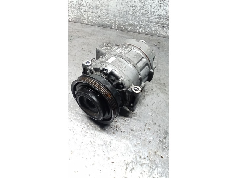 Recambio de compresor aire acondicionado para volkswagen passat b5.5 (3b3) 1.9 tdi referencia OEM IAM 8D0260808 HFC134A 01