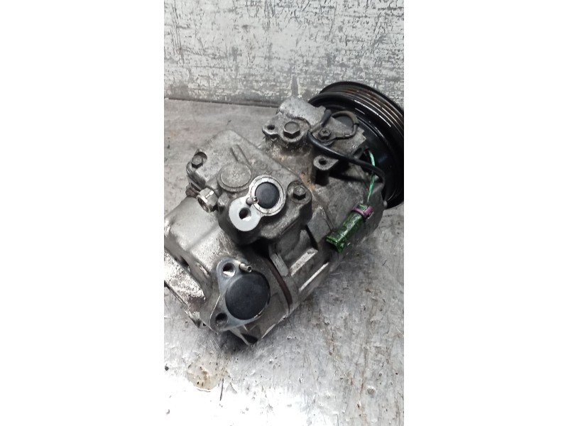 Recambio de compresor aire acondicionado para volkswagen passat b5.5 (3b3) 1.9 tdi referencia OEM IAM 8D0260808 HFC134A 01
