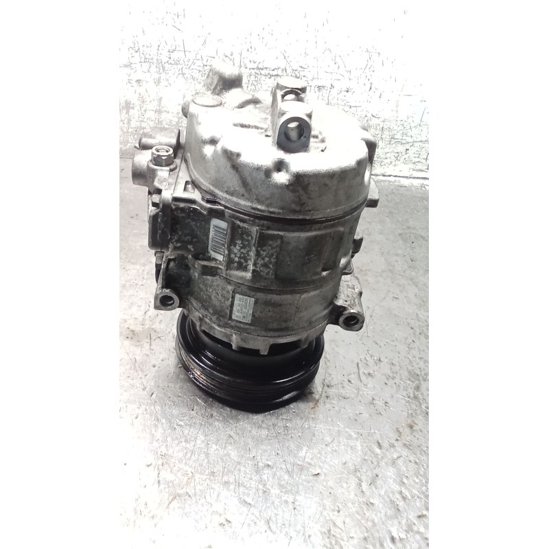 Recambio de compresor aire acondicionado para volkswagen passat b5.5 (3b3) 1.9 tdi referencia OEM IAM 8D0260808 HFC134A 01