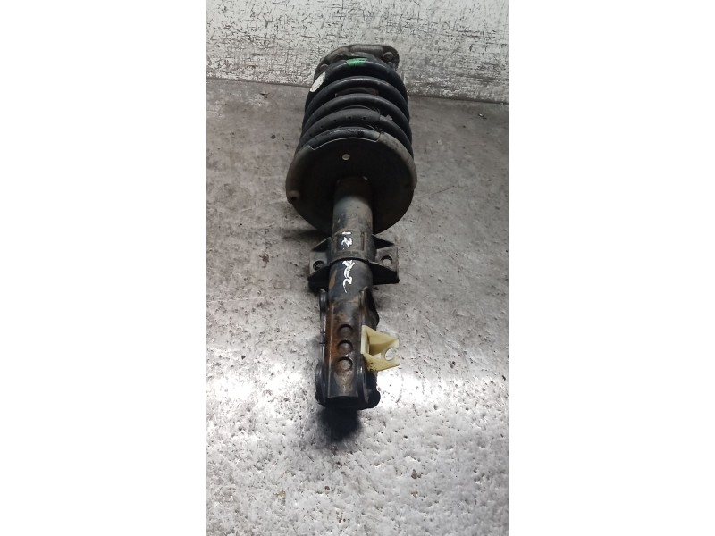 Recambio de amortiguador delantero izquierdo para volvo xc90 i (275) d5 awd referencia OEM IAM 30683104A  06
