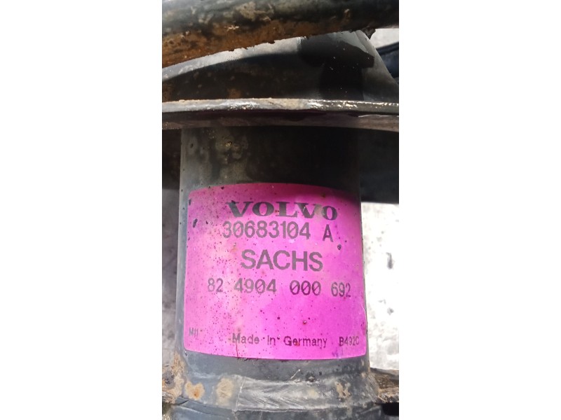 Recambio de amortiguador delantero derecho para volvo xc90 i (275) d5 awd referencia OEM IAM 30683104A  06