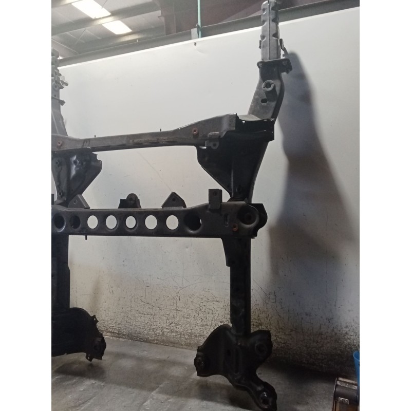 Recambio de puente delantero para mercedes-benz clase v (w447) v 200 cdi / d (447.811, 447.813, 447.815) referencia OEM IAM  CUN