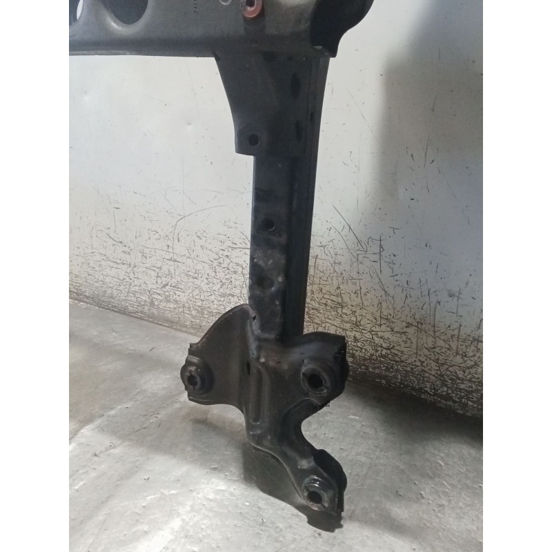 Recambio de puente delantero para mercedes-benz clase v (w447) v 200 cdi / d (447.811, 447.813, 447.815) referencia OEM IAM  CUN