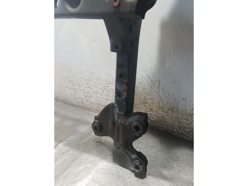 Recambio de puente delantero para mercedes-benz clase v (w447) v 200 cdi / d (447.811, 447.813, 447.815) referencia OEM IAM  CUN