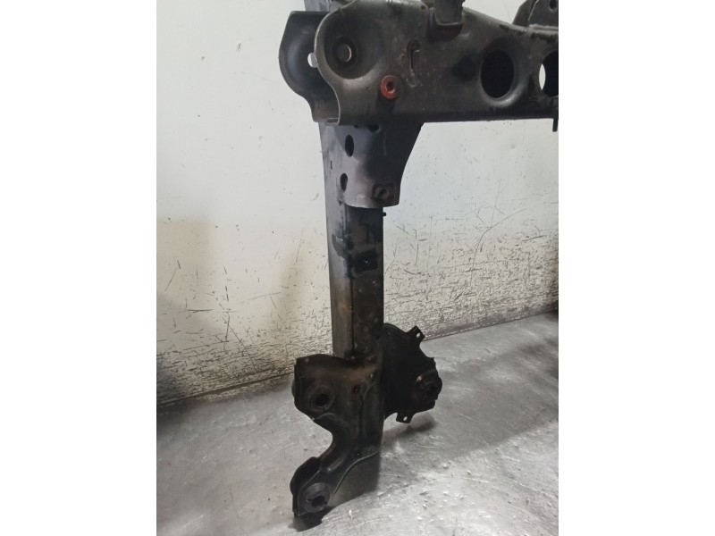 Recambio de puente delantero para mercedes-benz clase v (w447) v 200 cdi / d (447.811, 447.813, 447.815) referencia OEM IAM  CUN