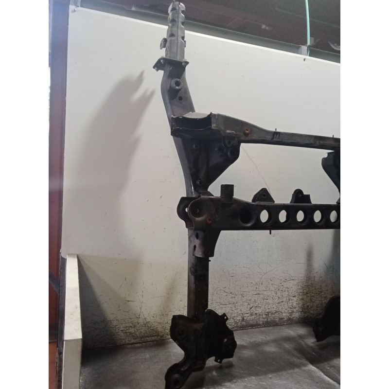 Recambio de puente delantero para mercedes-benz clase v (w447) v 200 cdi / d (447.811, 447.813, 447.815) referencia OEM IAM  CUN