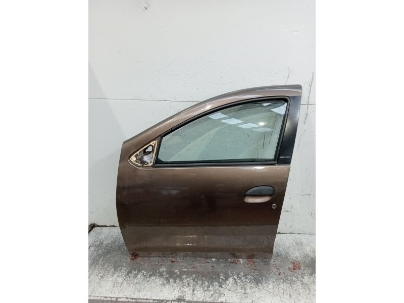 Recambio de puerta delantera izquierda para dacia sandero ii (b8_) 1.5 dci referencia OEM IAM   5P