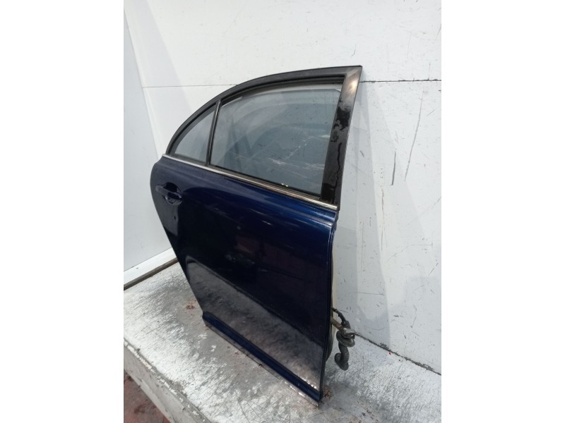 Recambio de puerta trasera derecha para toyota avensis sedán (_t25_) 2.0 d-4d (cdt250_) referencia OEM IAM   4P