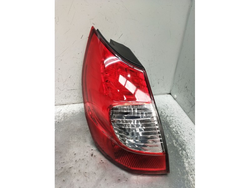 Recambio de piloto trasero izquierdo para renault grand scénic ii (jm0/1_) 1.5 dci (jm1e) referencia OEM IAM   