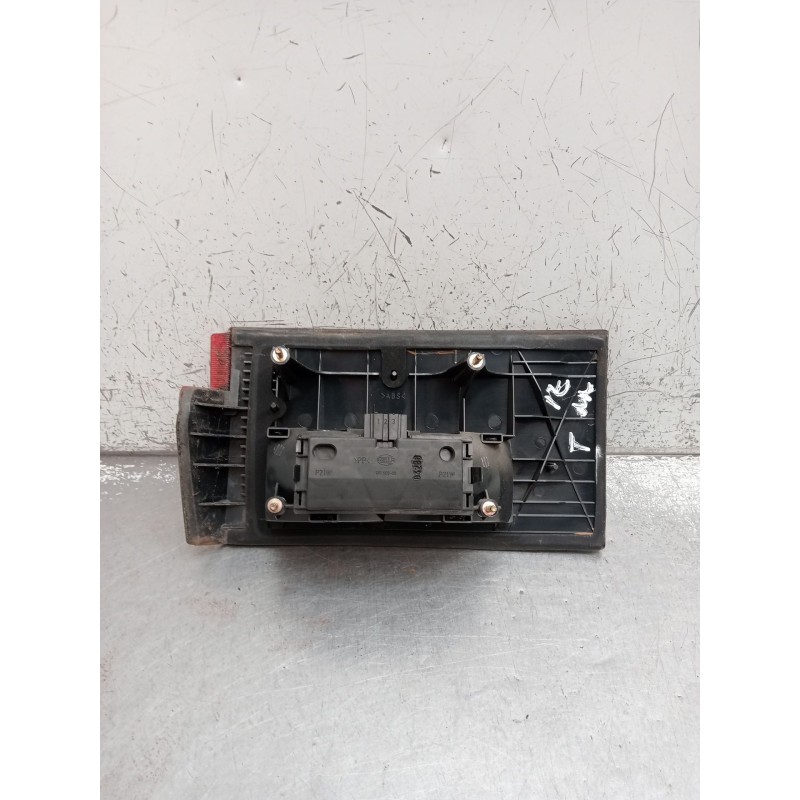 Recambio de piloto trasero izquierdo interior para seat toledo i (1l2) 1.9 tdi referencia OEM IAM   1996