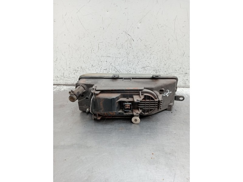 Recambio de faro derecho para seat toledo i (1l2) 1.9 tdi referencia OEM IAM   1996