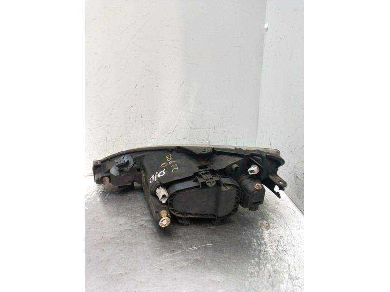 Recambio de faro derecho para peugeot 206 hatchback (2a/c) 1.6 i referencia OEM IAM 9628666780 6205S9087276 1998