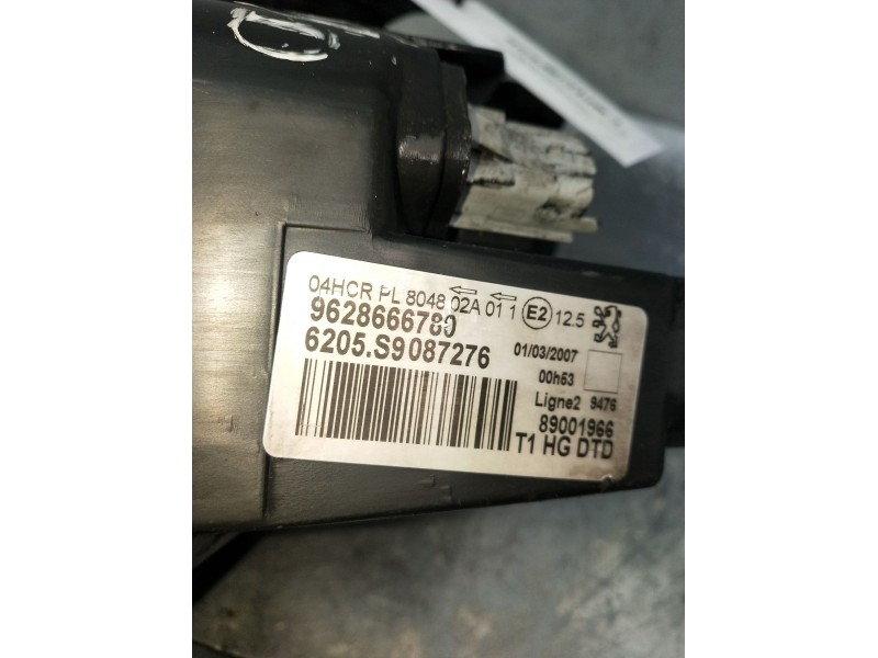 Recambio de faro derecho para peugeot 206 hatchback (2a/c) 1.6 i referencia OEM IAM 9628666780 6205S9087276 1998