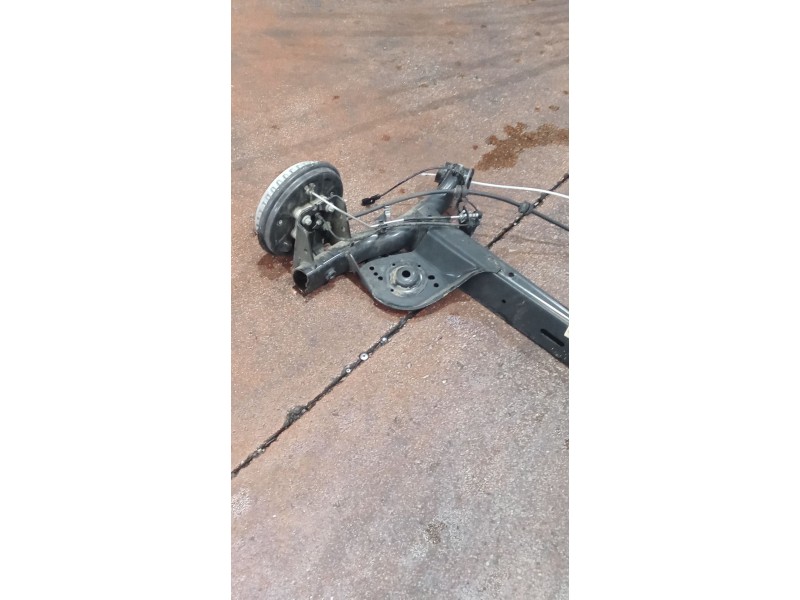 Recambio de puente trasero para renault clio v referencia OEM IAM TAMBOR/ABS  