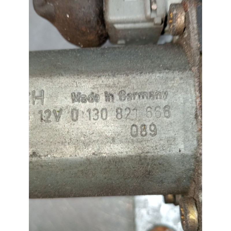 Recambio de elevalunas delantero derecho para seat toledo i (1l2) 1.9 tdi referencia OEM IAM 0130821668  1996 4P