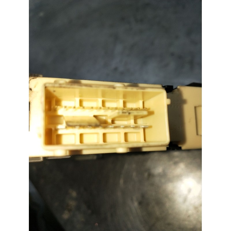 Recambio de elevalunas delantero izquierdo para citroën c4 i (lc_) 1.6 vti 120 referencia OEM IAM 9681575280 5P 2006