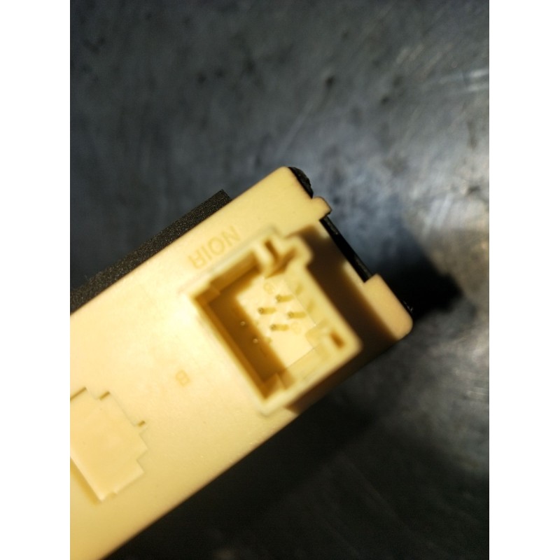 Recambio de elevalunas delantero izquierdo para citroën c4 i (lc_) 1.6 vti 120 referencia OEM IAM 9681575280 5P 2006