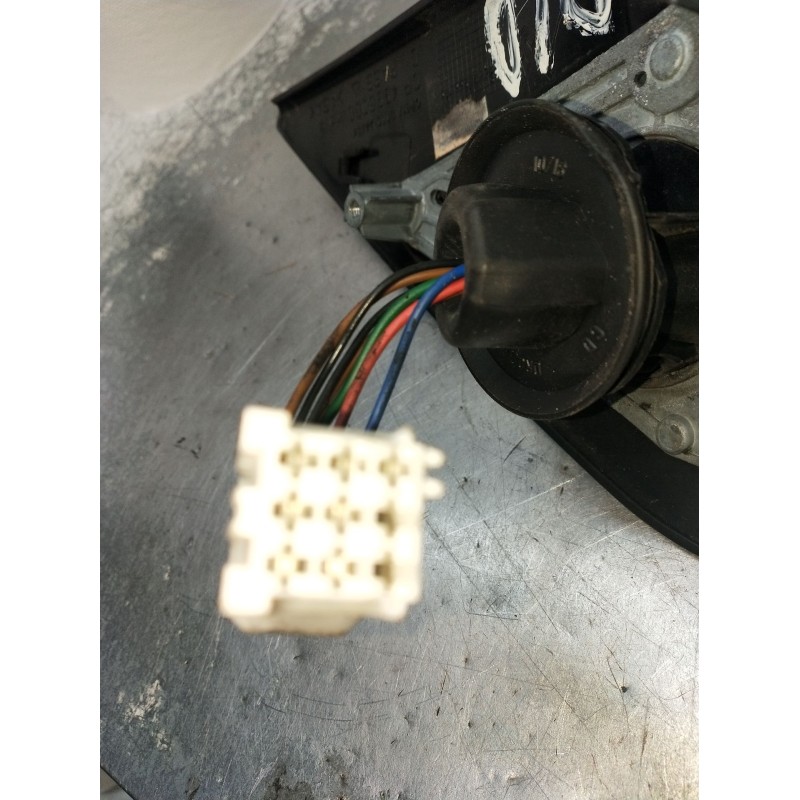 Recambio de retrovisor derecho para peugeot 206 hatchback (2a/c) 1.6 i referencia OEM IAM  ELÉCTRICO 1998