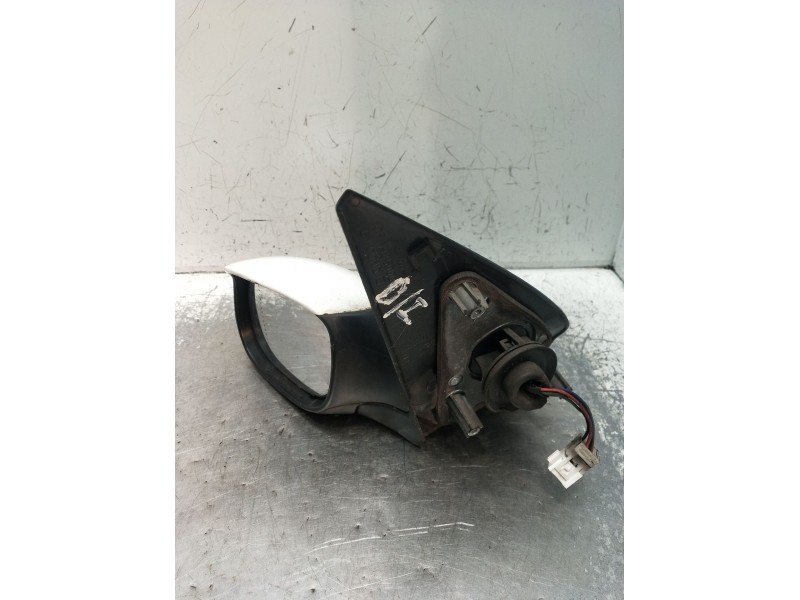 Recambio de retrovisor izquierdo para peugeot 206 hatchback (2a/c) 1.6 i referencia OEM IAM  ELÉCTRICO 1998