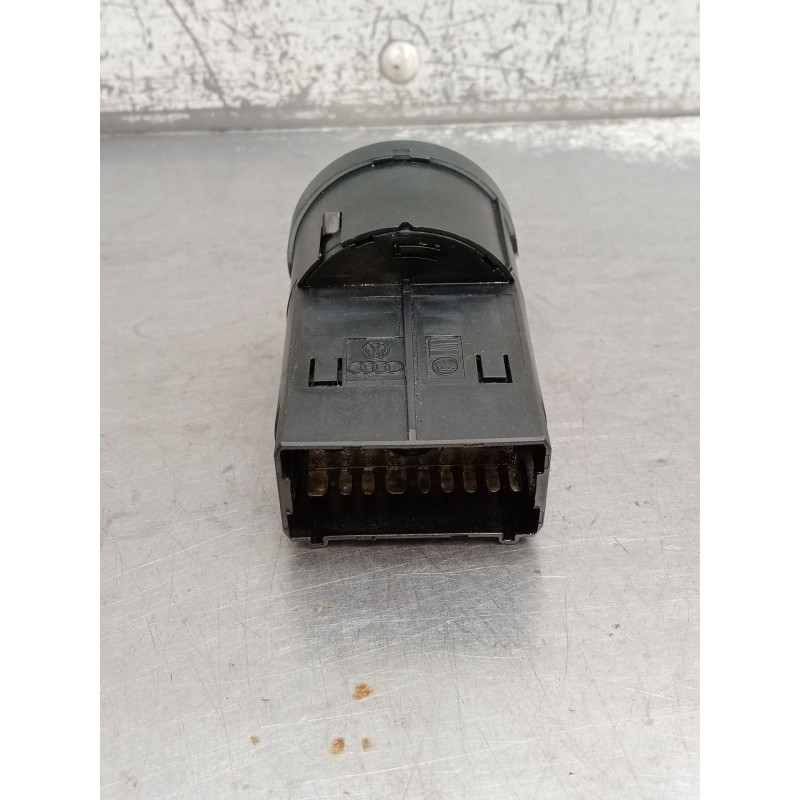 Recambio de mando luces para skoda octavia i (1u2) 1.9 tdi referencia OEM IAM 3B0941531A 04052001 1997