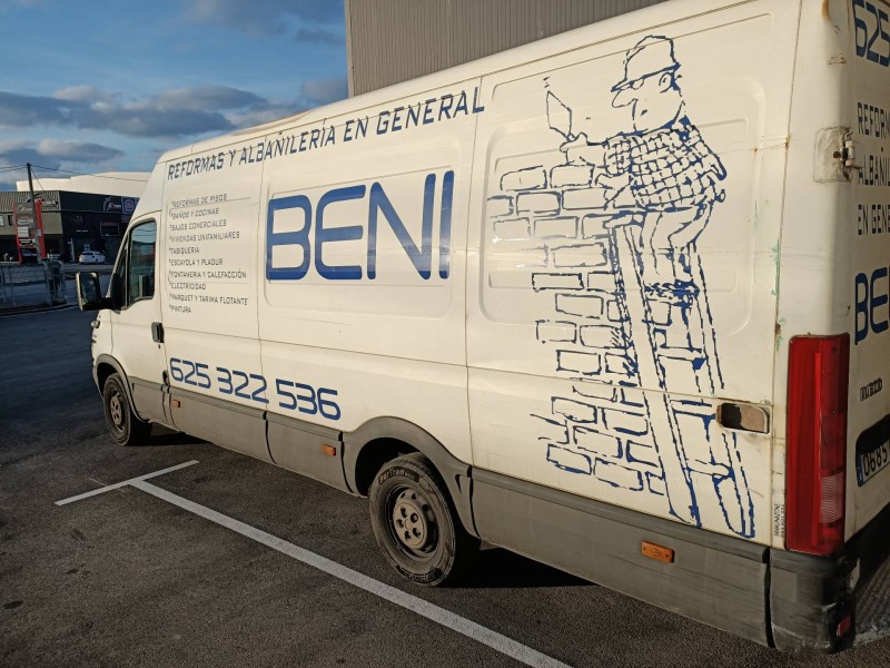 iveco daily caja cerrada (1999 =>) del año 2006