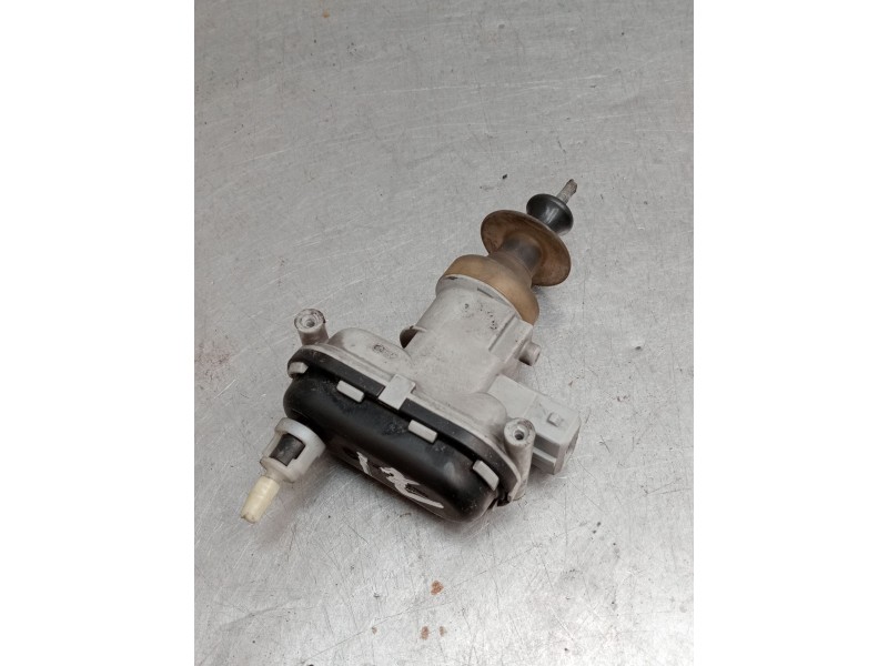 Recambio de motor cierre centralizado delantero izquierdo para seat toledo i (1l2) 1.9 tdi referencia OEM IAM   1996 4P