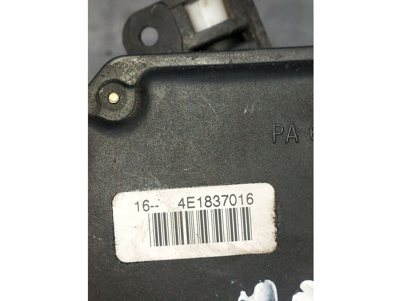 Recambio de motor cierre centralizado delantero derecho para audi a3 (8p1) 2.0 tdi 16v referencia OEM IAM 164E1837016 3P 2004