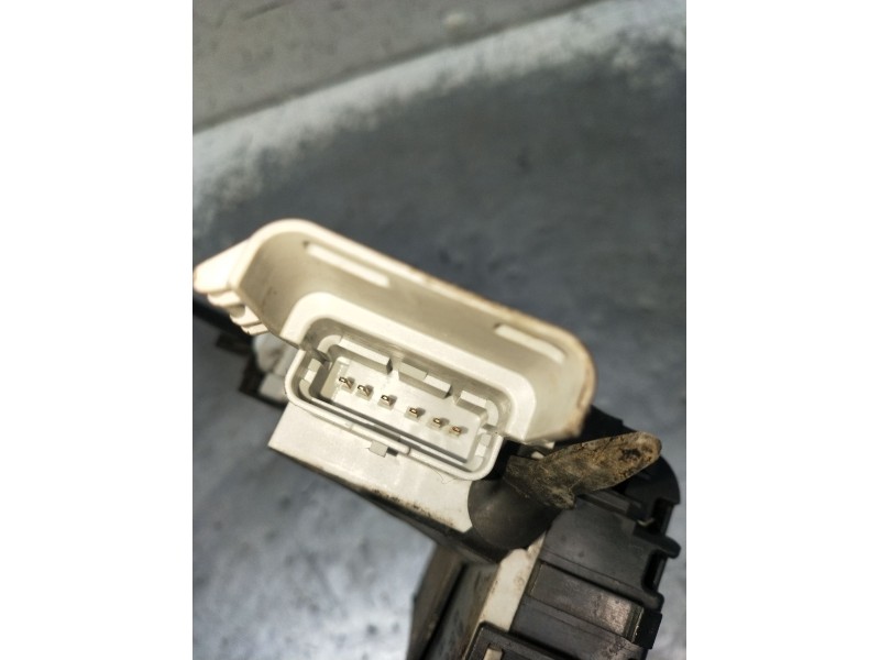 Recambio de motor cierre centralizado delantero derecho para citroën c4 i (lc_) 1.6 vti 120 referencia OEM IAM 86719980 5P 2006