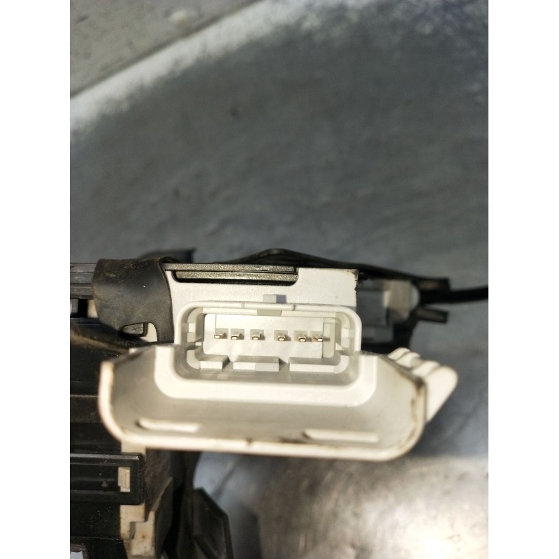 Recambio de motor cierre centralizado delantero izquierdo para citroën c4 i (lc_) 1.6 vti 120 referencia OEM IAM 86820080 5P 200
