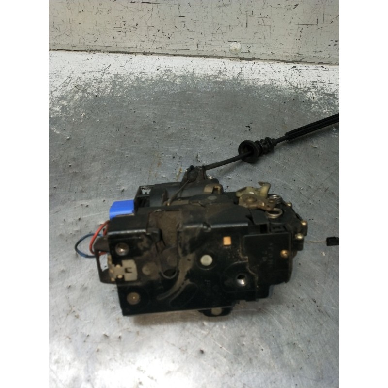 Recambio de motor cierre centralizado delantero derecho para skoda fabia i (6y2) 1.4 tdi referencia OEM IAM 3B1837016BP 5P 2000