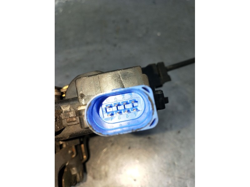 Recambio de motor cierre centralizado delantero izquierdo para skoda fabia i (6y2) 1.4 tdi referencia OEM IAM 3B1837015AM 5P 200